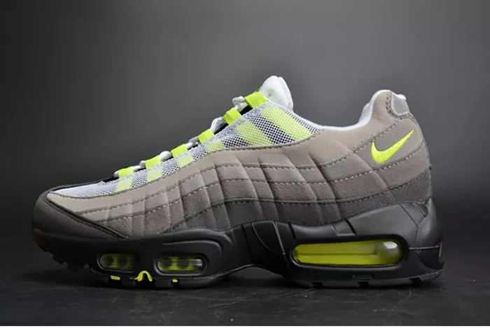 Nike mens Court Vapor RF x Air Max 95 "Neon" black 554970-071