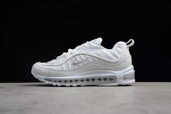 NIKE AIR MAX 98 "TRIPLE WHITE" Pure Platinum-Black-Reflect Silver 640744-106