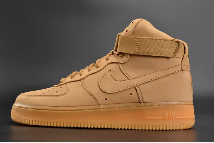 NIKE AIR FORCE 1 HIGH "FLAX" 882096-200