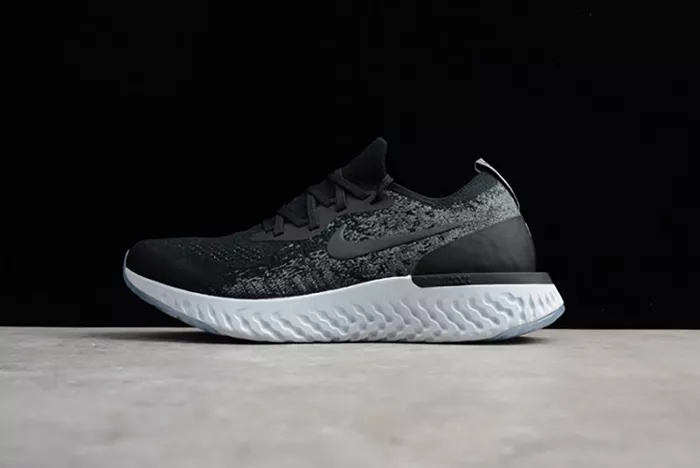 Nike Epic React Flyknit black AQ0067-001