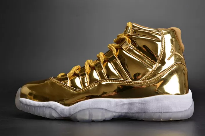 AIR JORDAN 11 RETRO P1NNACLE GOLD womens 378038-103