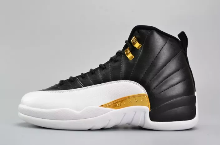 AIR JORDAN 12 RETRO "WINGS" black/ metallic gold-white mens 848692-033