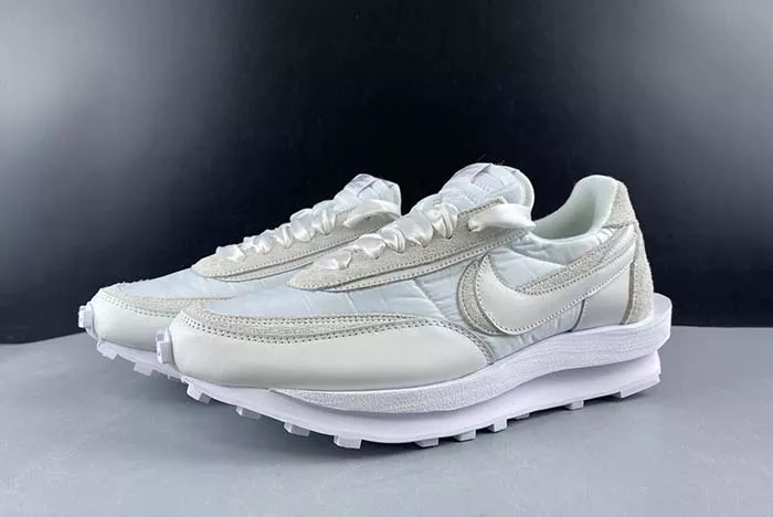 SACAI X LDWAFFLE 'WHITE NYLON' - NIKE - BV0073-101