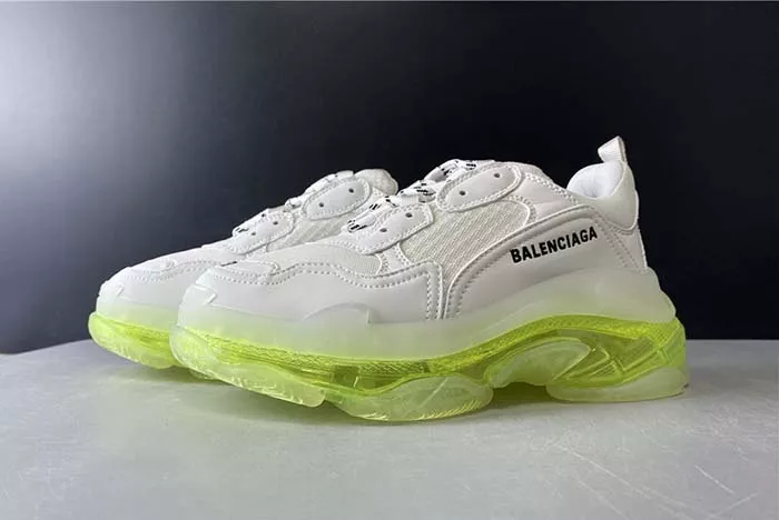 BALENCIAGA TRIPLE S TRAINERS CLEAR SOLE LIGHT GREEN 545325 W09O1 9844