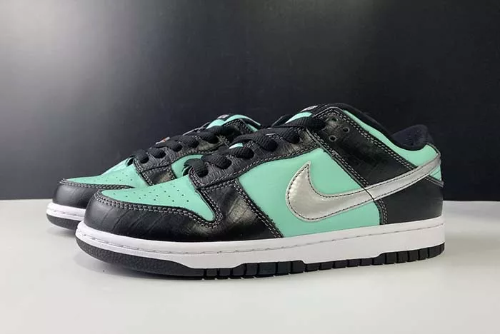 NIKE DUNK SB  DIAMOND TIFFANY 304292 402