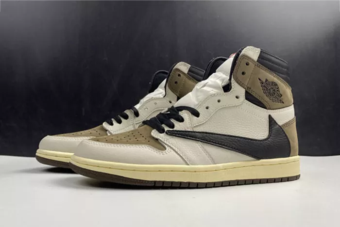 Travis Scott x Air Jordan 1 CD4487-100a