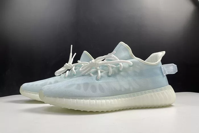 Yeezy Boost 350 V2  GW2869