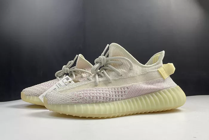 Yeezy Boost 350 V2 GY3438