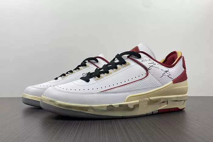 OFF-WHITE x Air Jordan 2 Low DJ4375-106