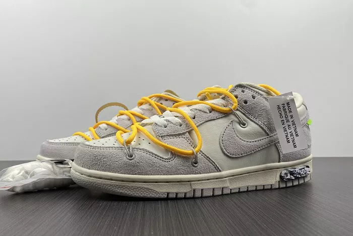 Off-White x Nike SB Dunk Low The 50 DJ0950-109