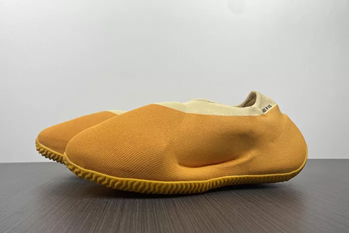 Yeezy Knit Runner Sulfur  GW5353