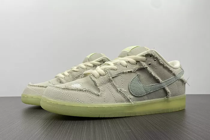 Dunk SB Nike SB Dunk Low Mummy DM0774-111