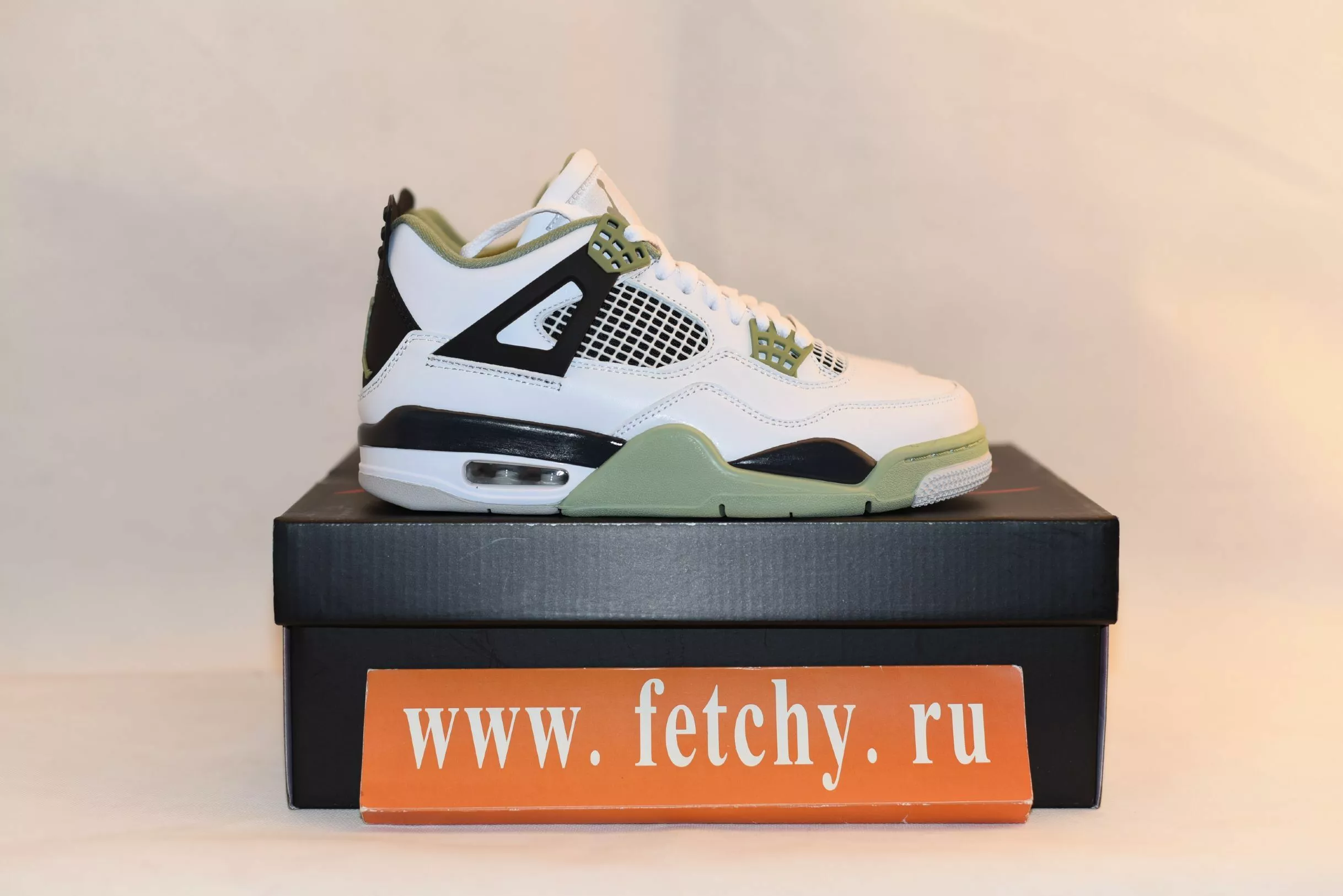 Air Jordan 4 WMNS Seafoam AQ9129-103