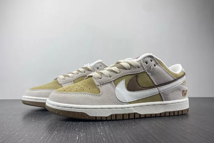 NIKE Dunk Low  DO9457-100