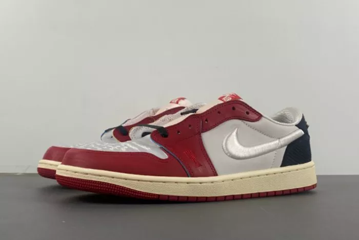 Trophy Room x Air Jordan 1 Low OG Rookie Card: Home HV6157-100