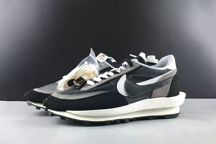 NIKE LD WAFFLE SACAI BLUE MULTI - BV0073-001